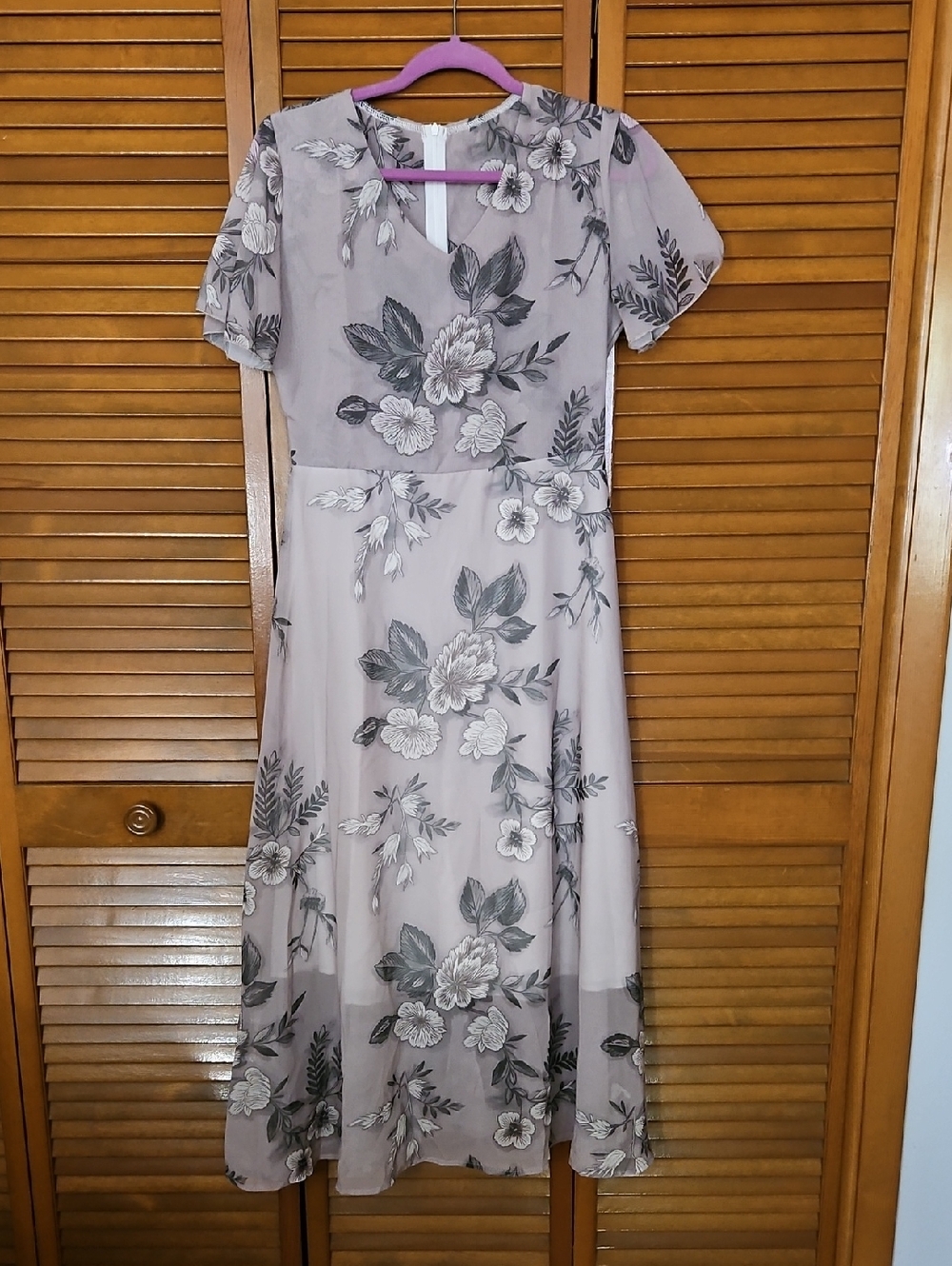 Women’s Floral Midi Dress in Mauve